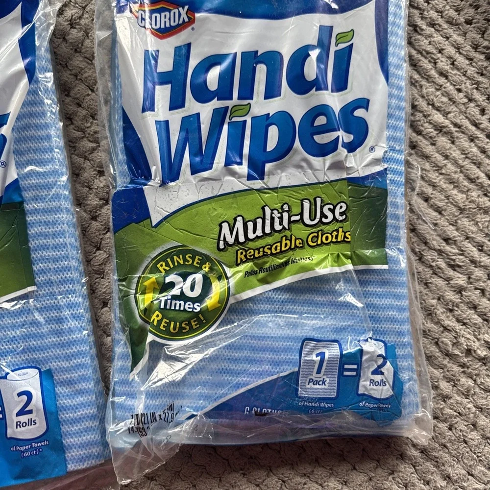 Handi Wipes packs clorox